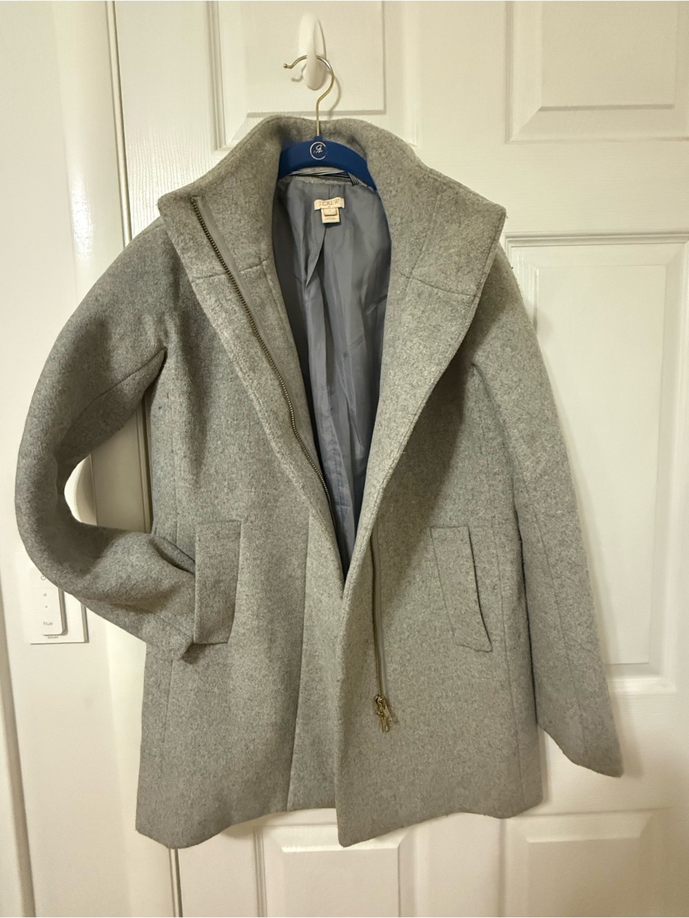 Classic J.Crew Women's Wool Blend Grey Coat - Picture 2 of 2
